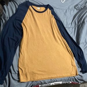 Old navy long sleeve XL